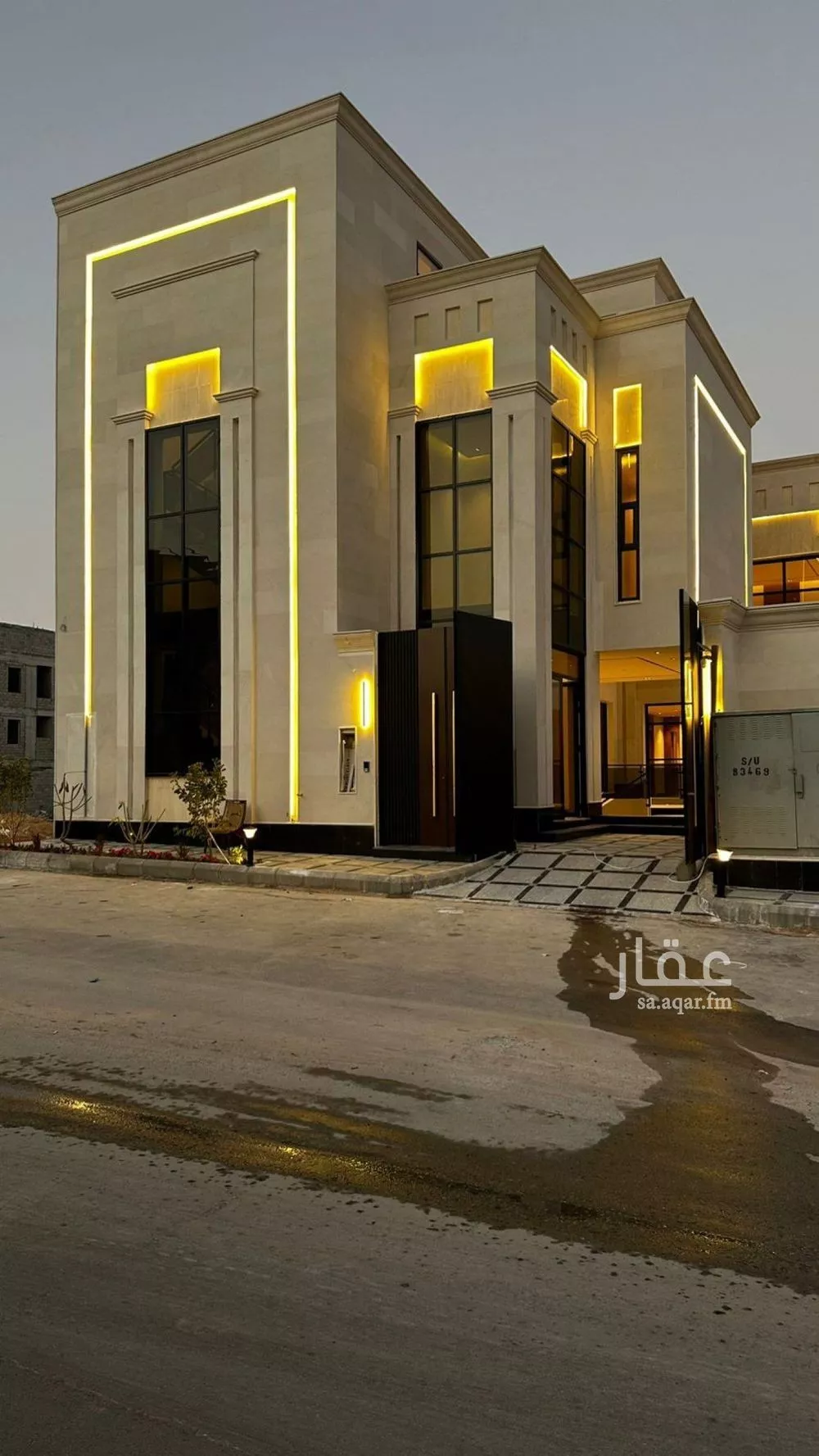 فيلا للبيع في شارع علي بن هبة الله, حي المهدية, مدينة الرياض, منطقة الرياض 1 صورة