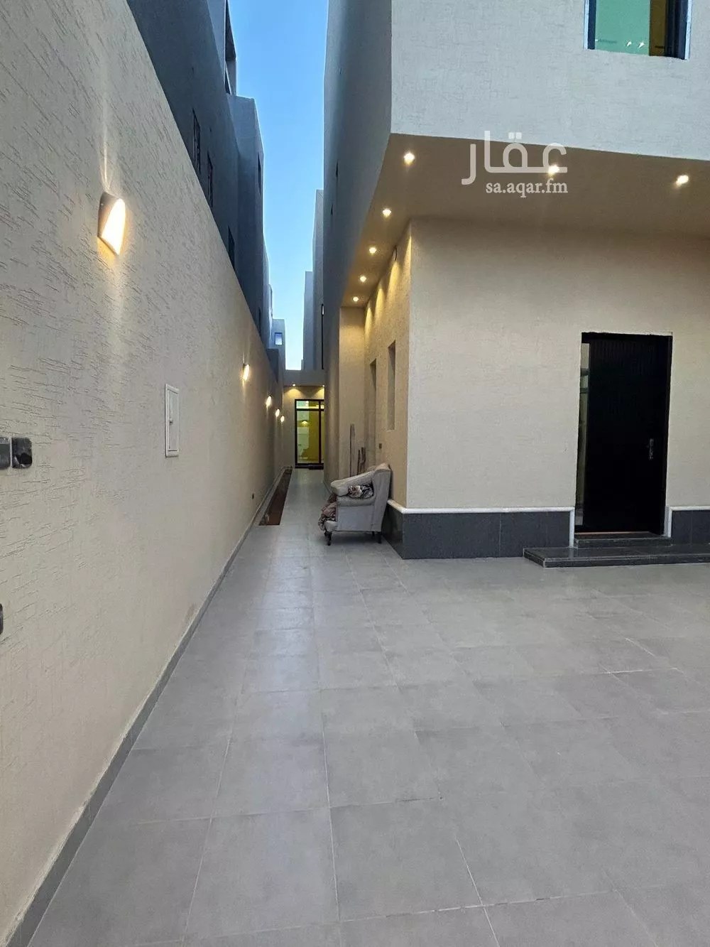 فيلا للبيع في شارع إبراهيم بن فتوح العقيلي, حي الرمال, مدينة الرياض, منطقة الرياض 1 صورة