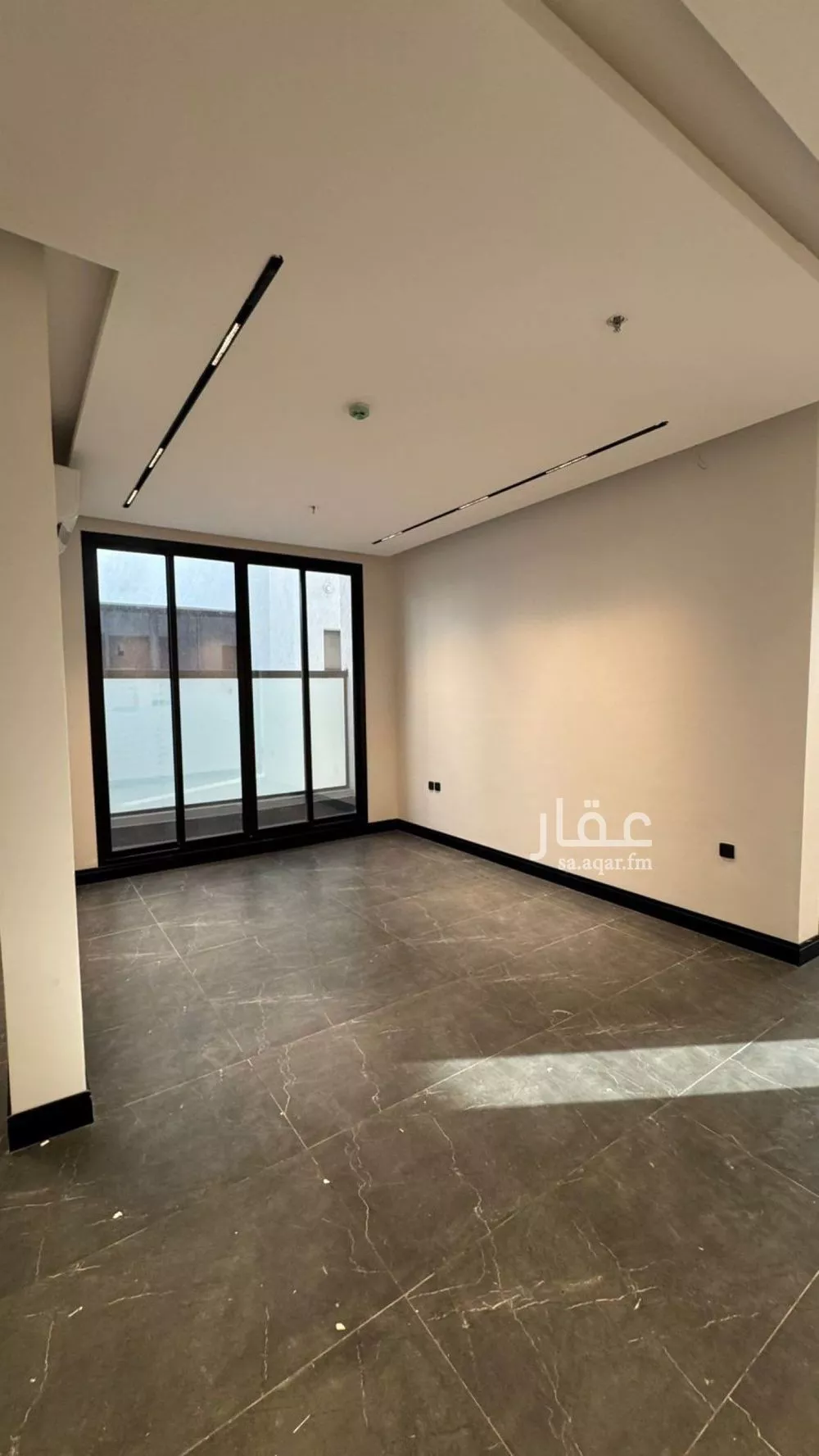 شقة للبيع في شارع شارع السعادة , حي الرمال, مدينة الرياض, منطقة الرياض 1 صورة