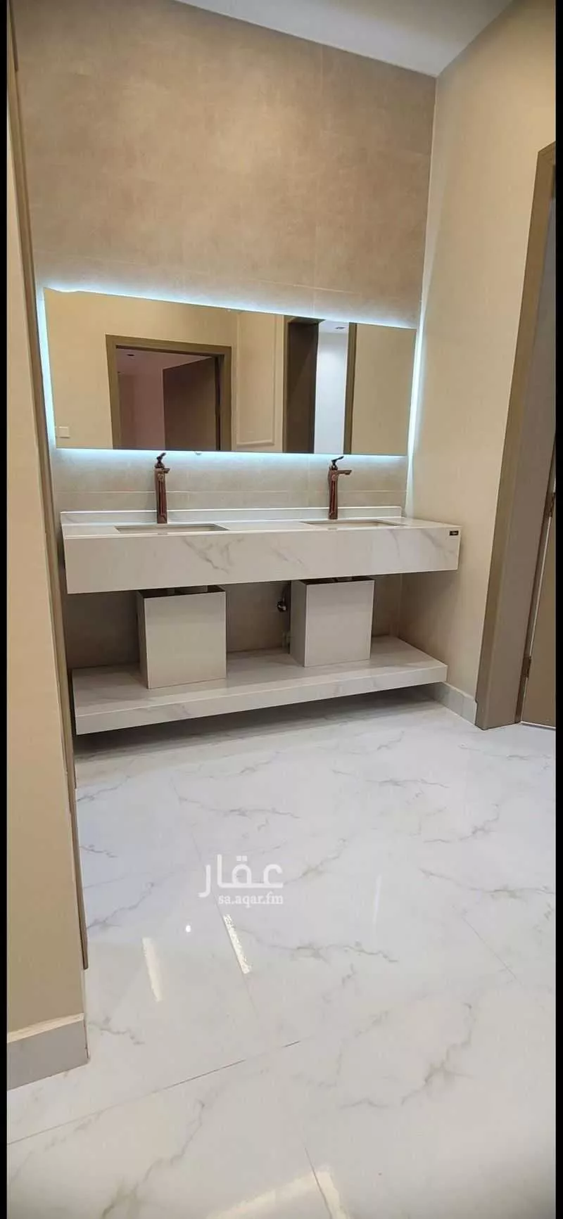 شقة للإيجار في شارع 5 الجامعة , حي الجامعة, مدينة ابها, منطقة عسير 1 صورة