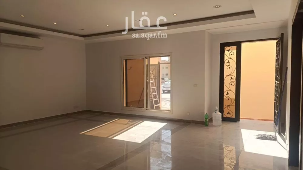 فيلا للإيجار في شارع منصور الخوارزمي, حي العارض, مدينة الرياض, منطقة الرياض 1 صورة