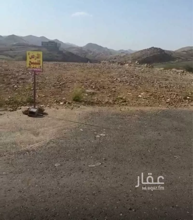 أرض للبيع في شارع الرئيس, حي المروة, مدينة ابها, منطقة عسير 1 صورة