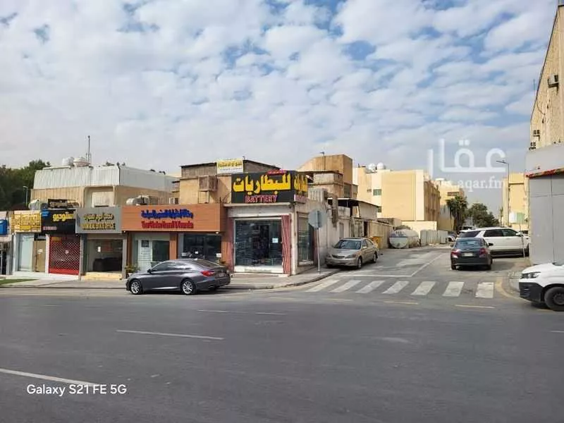 فيلا للبيع في شارع أرطأة بن كعب, حي الزهراء, مدينة الرياض, منطقة الرياض 1 صورة