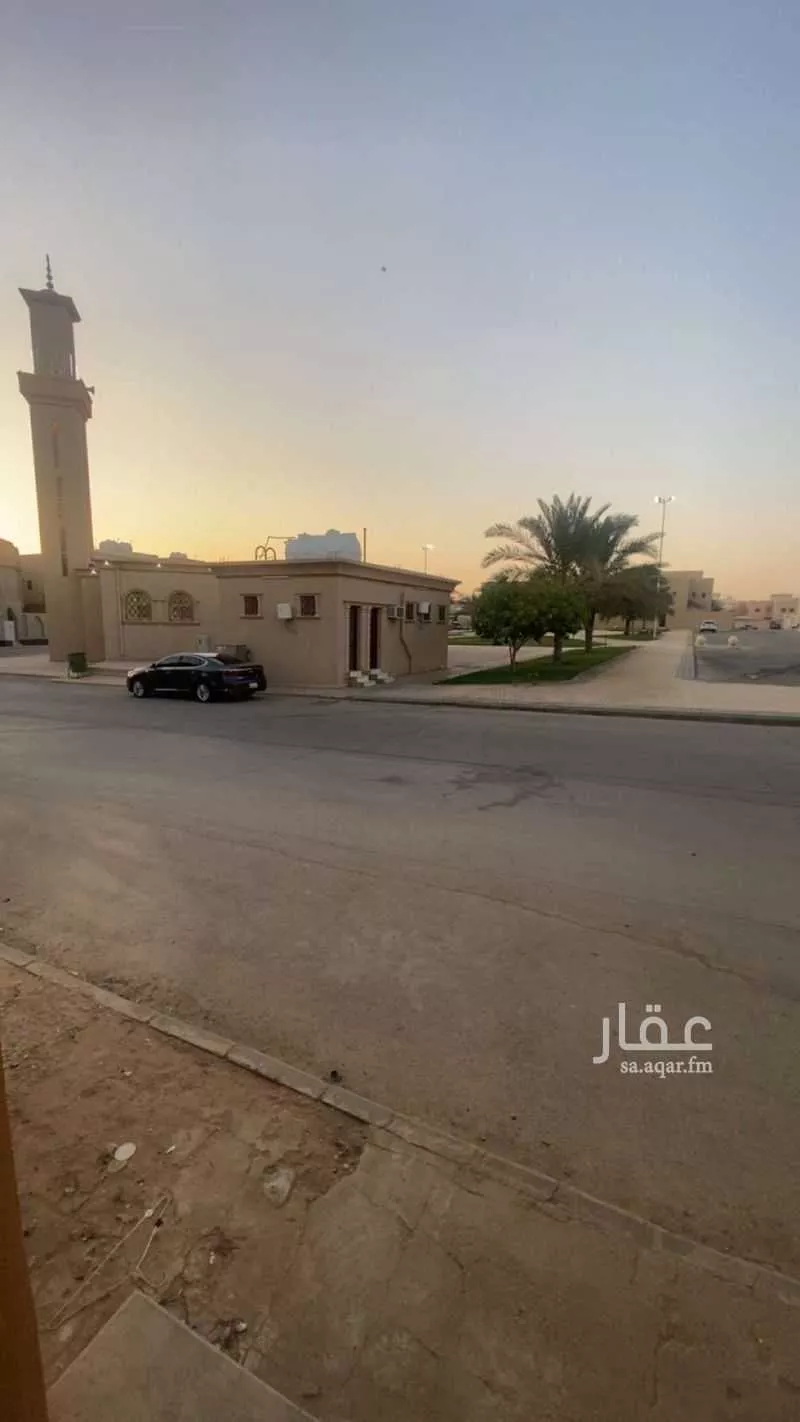 فيلا للبيع في شارع 2044352, حي الوفاء, مدينة عنيزه, منطقة القصيم 1 صورة