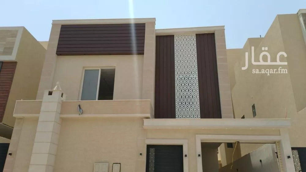 فيلا للبيع في شارع عبدالله القيرواني, حي الرمال, مدينة الرياض, منطقة الرياض 1 صورة