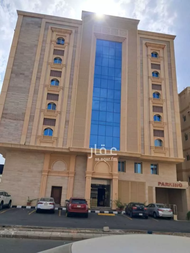 عمارة للإيجار في شارع عبدالعزيز بن ابراهيم, حي الصفاء, مدينة جدة, منطقة مكة المكرمة 1 صورة