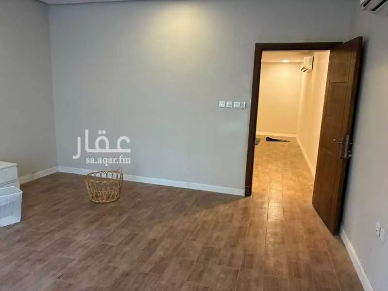 شقة للإيجار في شارع شارع الامير حمود بن عبدالعزيز, حي مدينة العمال, مدينة الخبر, المنطقة الشرقية 1 صورة