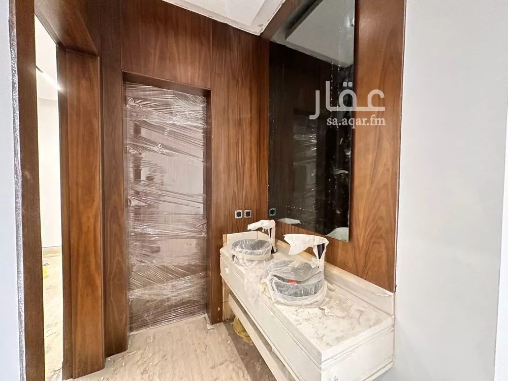 فيلا للبيع في شارع إسماعيل بن سالم, حي الرمال, مدينة الرياض, منطقة الرياض 1 صورة