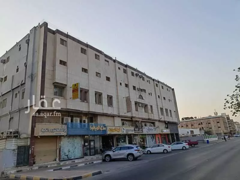 شقة للإيجار في شارع طريق عمر بن عبد العزيز, حي الزهور, مدينة القطيف, المنطقة الشرقية 1 صورة