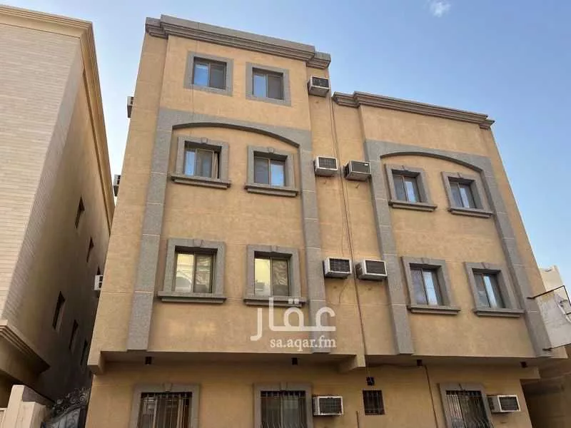 عمارة للبيع في شارع الامير سطام, حي مدينة العمال, مدينة الخبر, المنطقة الشرقية 1 صورة