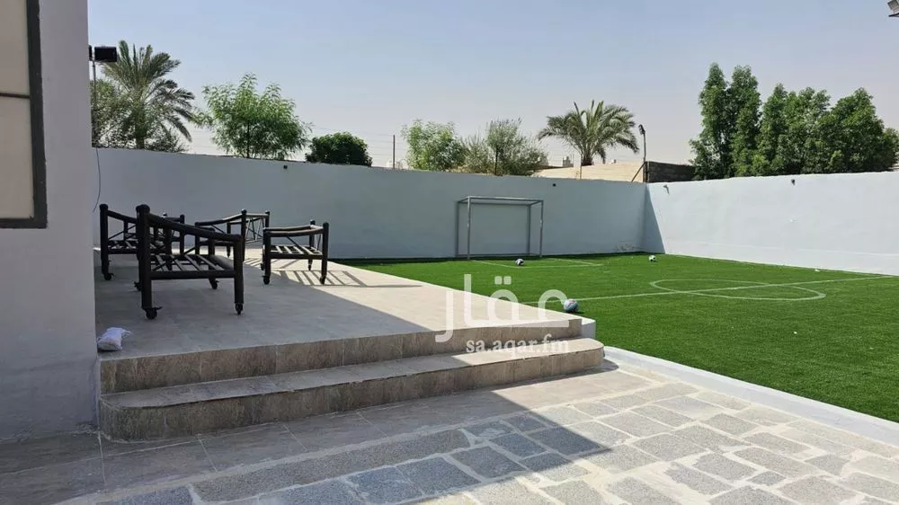 استراحة للبيع في شارع العام, مدينة قريه ديراب, منطقة الرياض 1 صورة