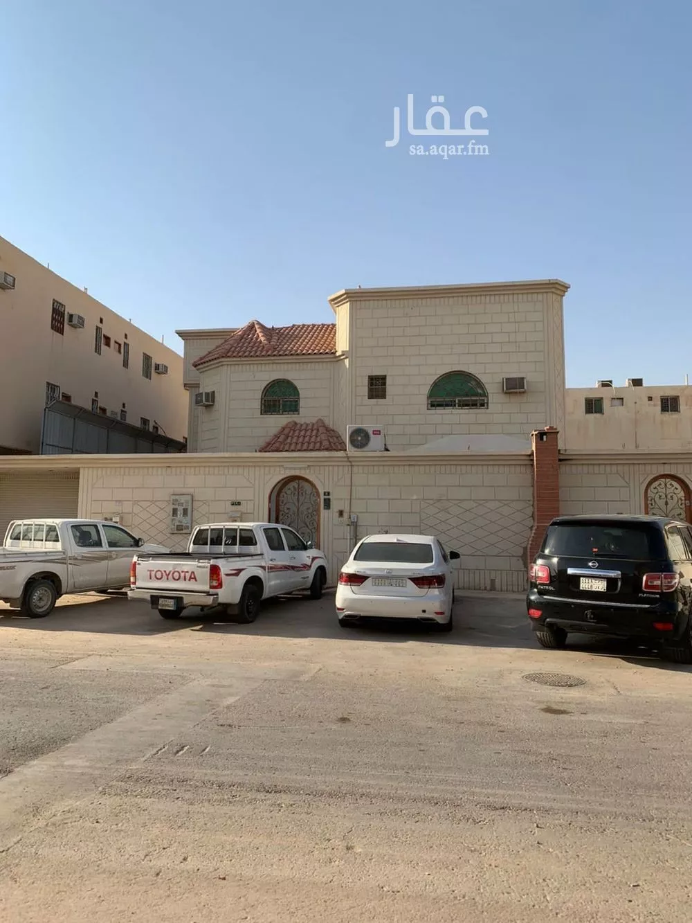 فيلا للبيع في شارع بشر الكندي, حي إشبيلية, مدينة الرياض, منطقة الرياض 1 صورة