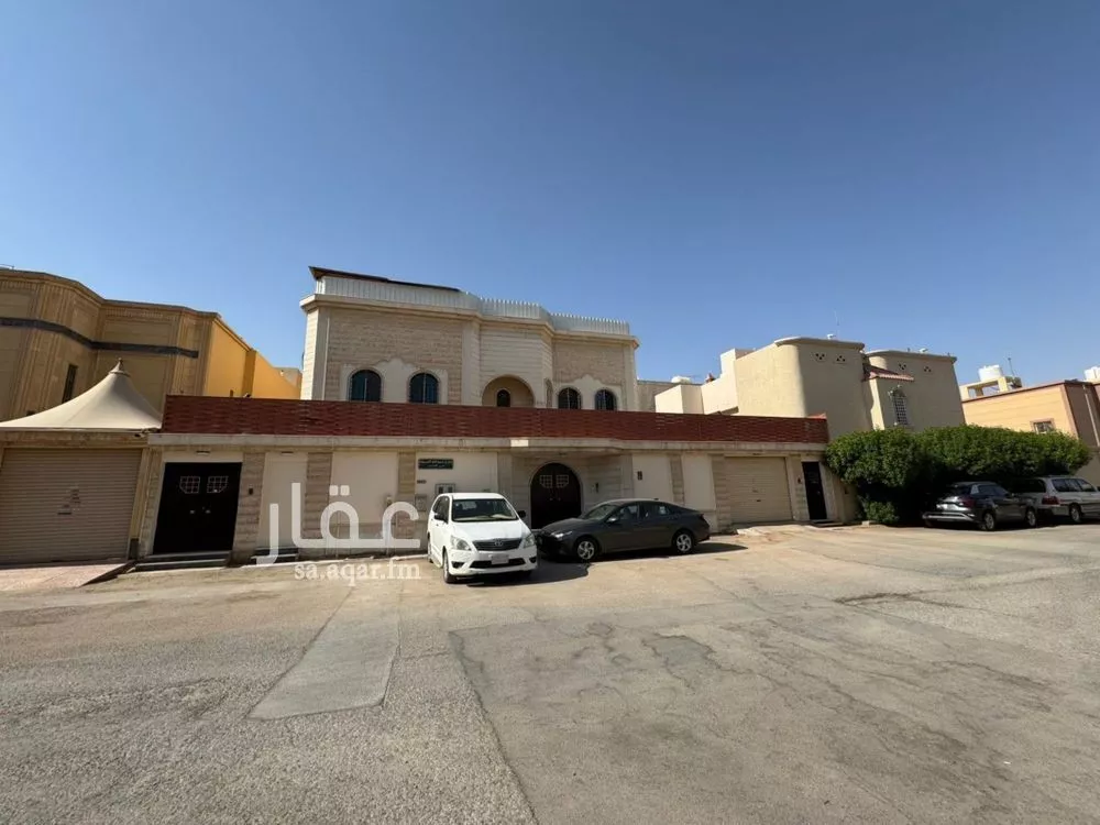 فيلا للبيع في شارع علي بن أبي البقاء, حي الأندلس, مدينة الرياض, منطقة الرياض 1 صورة