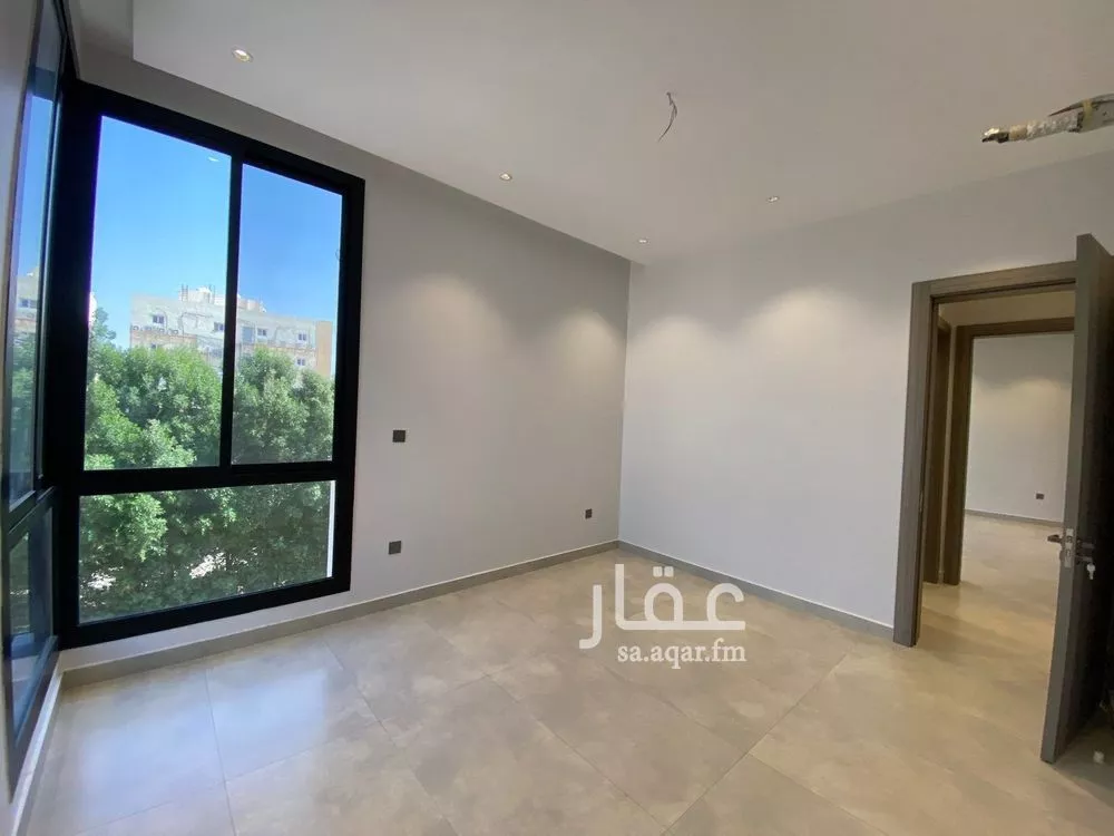شقة للبيع في شارع الموصلي, حي الفيصلية, مدينة جدة, منطقة مكة المكرمة 1 صورة