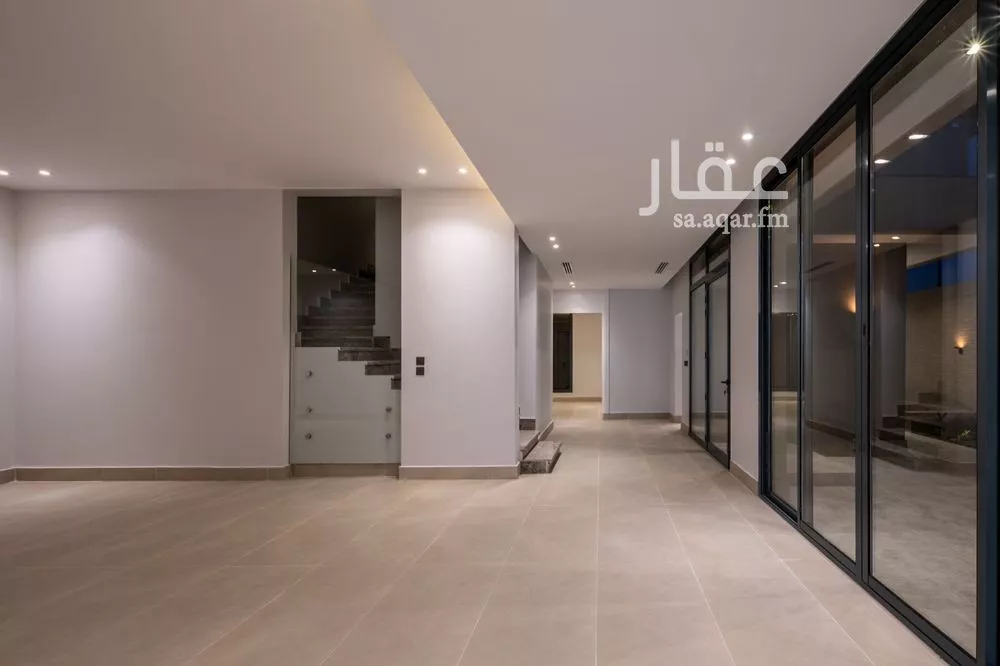 فيلا للبيع في شارع ابن يحيى الرعيني, حي العارض, مدينة الرياض, منطقة الرياض 1 صورة