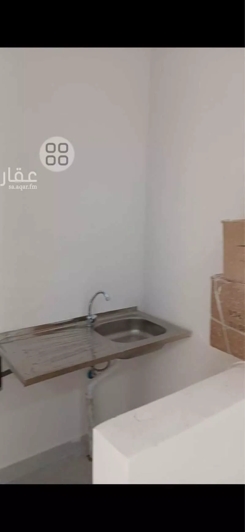 عمارة للإيجار في شارع المدائني, حي الرمال, مدينة الرياض, منطقة الرياض 1 صورة