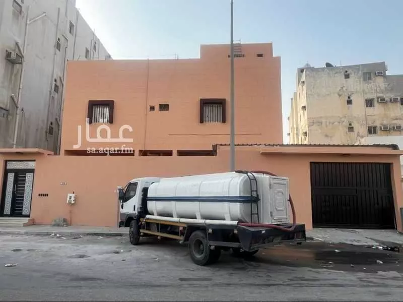 عمارة للبيع في شارع الوديعة, حي الضباب, مدينة الدمام, المنطقة الشرقية 1 صورة