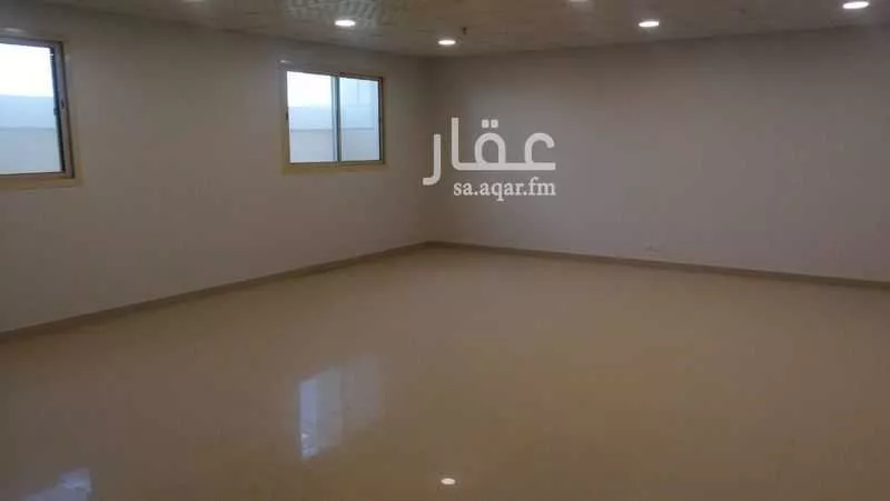 مكتب تجاري للإيجار في شارع الامير فهد بن ابراهيم ال سعود, حي الملز, مدينة الرياض, منطقة الرياض 1 صورة