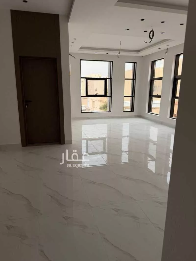 دور للبيع في شارع بارق, حي الروابي, مدينة الرياض, منطقة الرياض 1 صورة