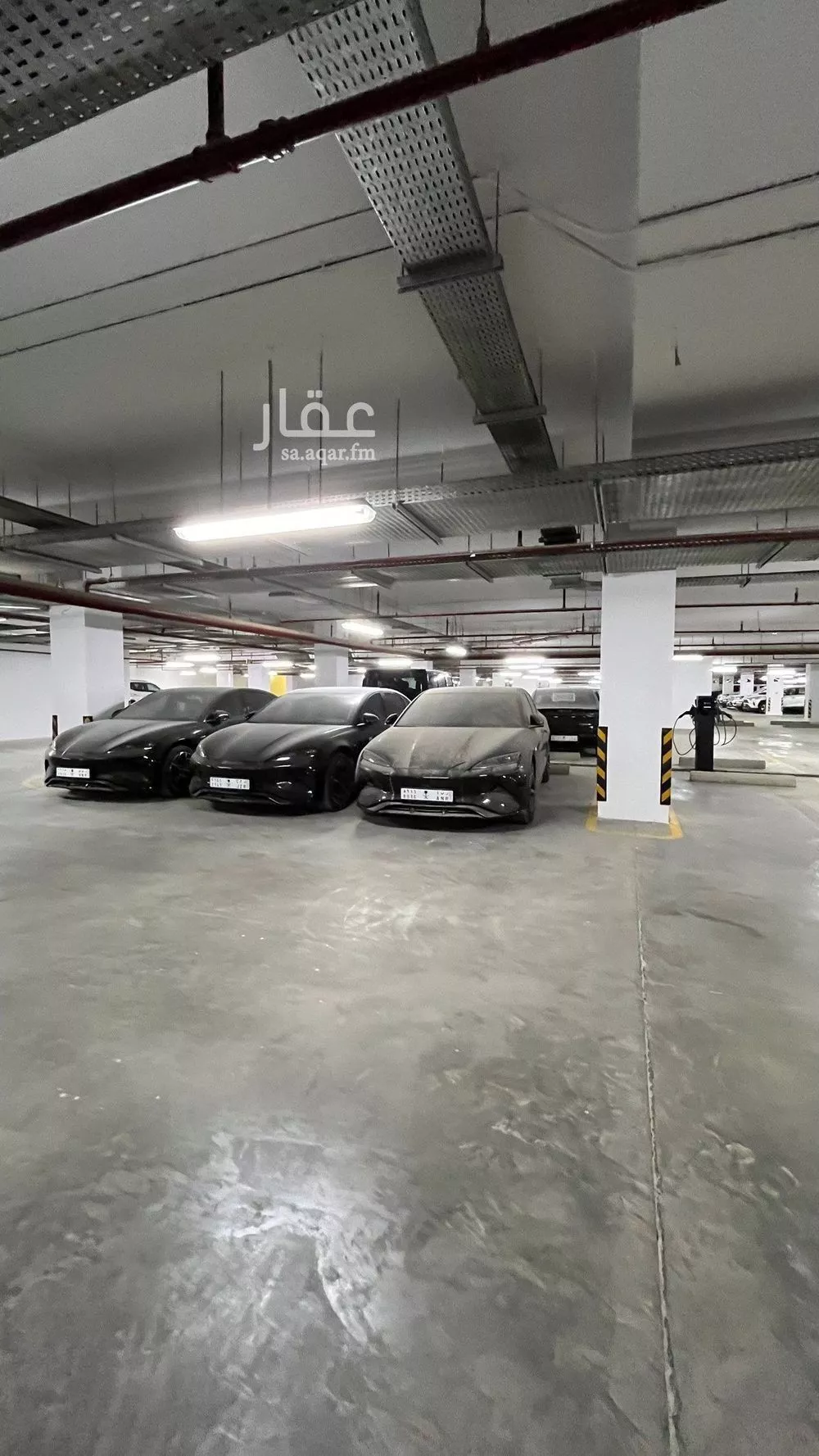 مكتب تجاري للإيجار في شارع الحديقة, حي السويدي, مدينة الرياض, منطقة الرياض 1 صورة