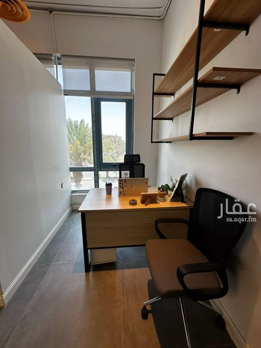 مكتب تجاري للإيجار في شارع الحديقة, حي السويدي, مدينة الرياض, منطقة الرياض 1 صورة