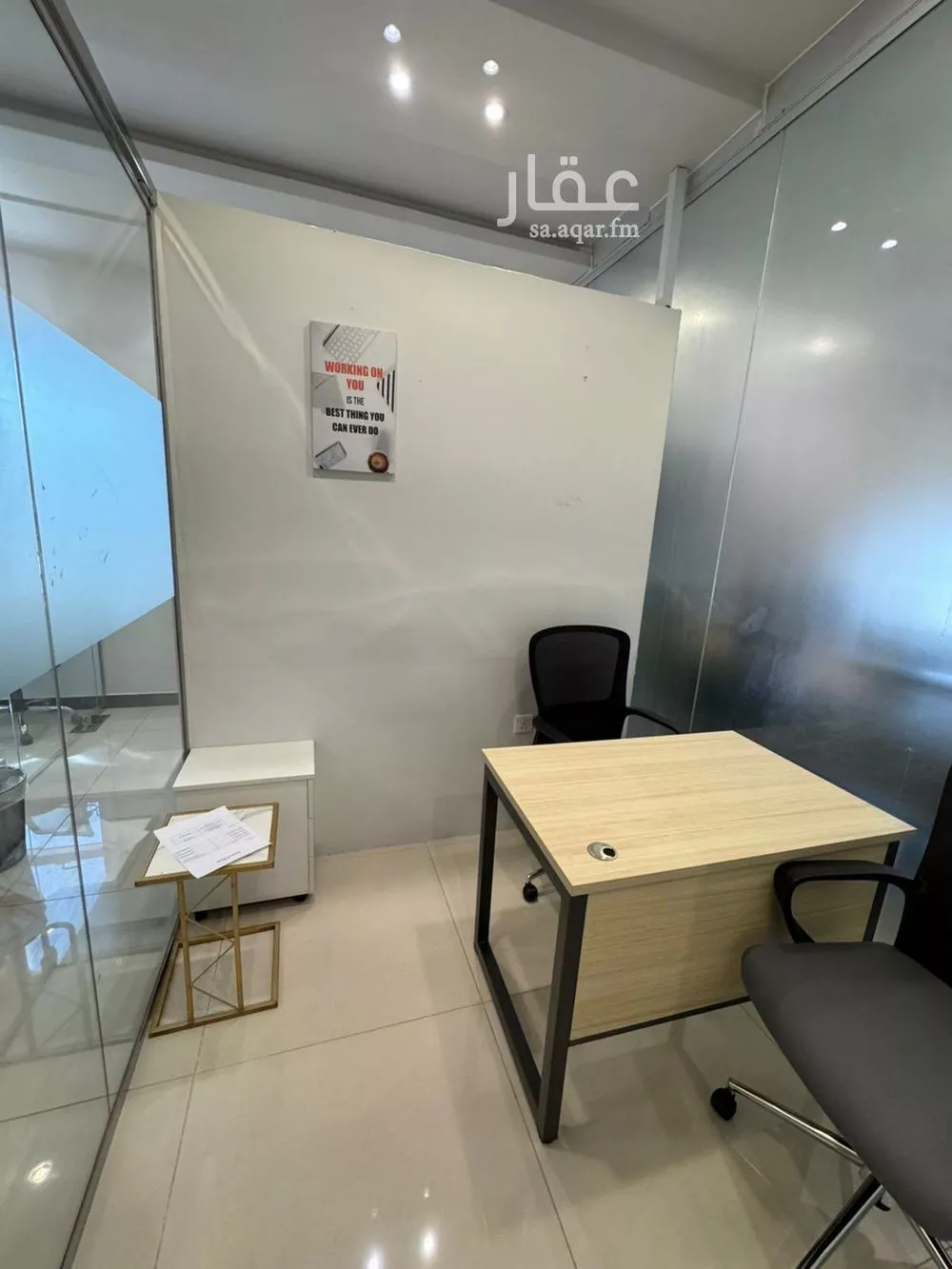 مكتب تجاري للإيجار في شارع أغادير, حي الملك عبدالعزيز, مدينة الرياض, منطقة الرياض 1 صورة