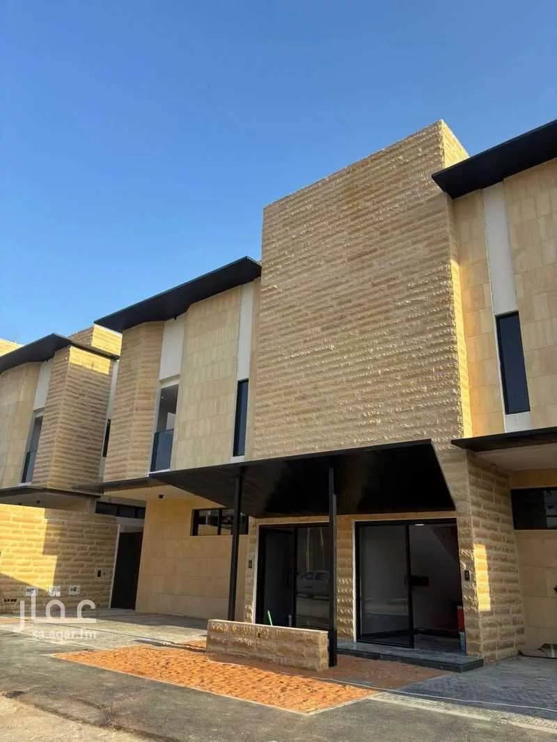 دور للبيع في شارع رقم 17, حي الملك عبدالله, مدينة الرياض, منطقة الرياض 1 صورة