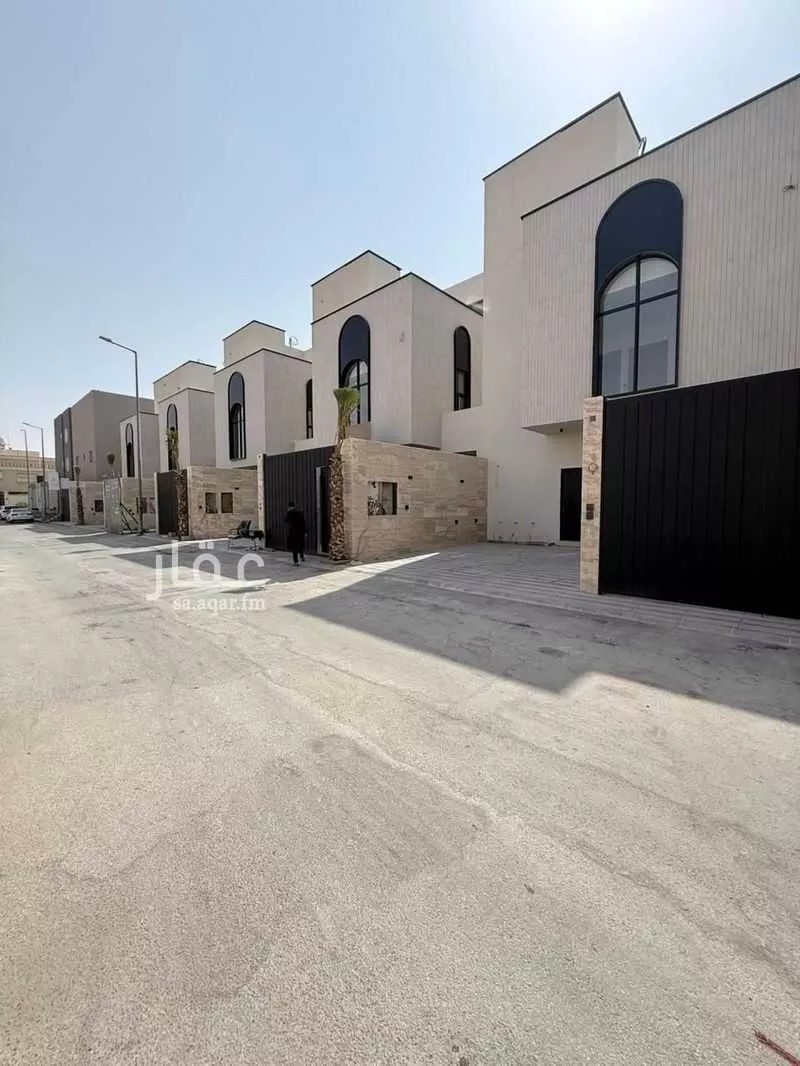 دور للبيع في شارع بشار, حي مغرزات, مدينة الرياض, منطقة الرياض 1 صورة