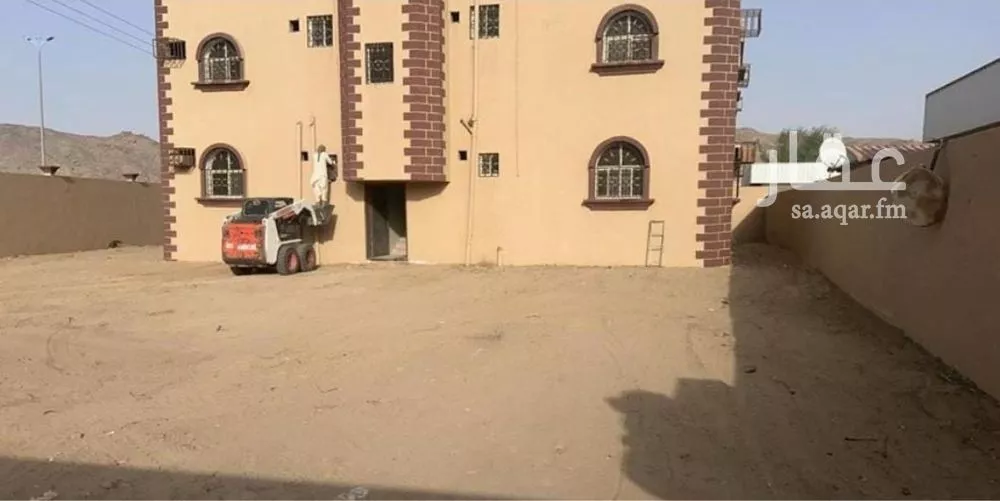 فيلا للبيع في شارع الامير سلطان, حي الشرفة, مدينة نجران, منطقة نجران 1 صورة