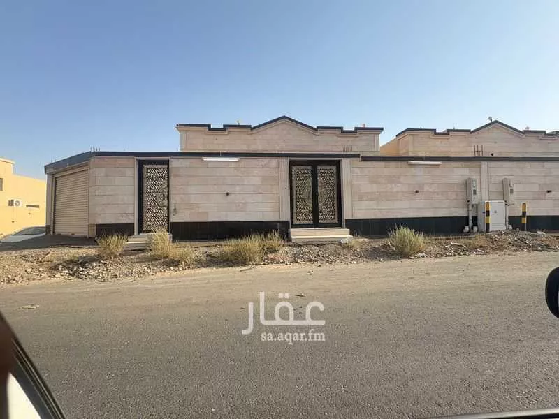 دور للبيع في شارع ج3 494 ، حي بحرة ، بحره ، بحرة 1 صورة