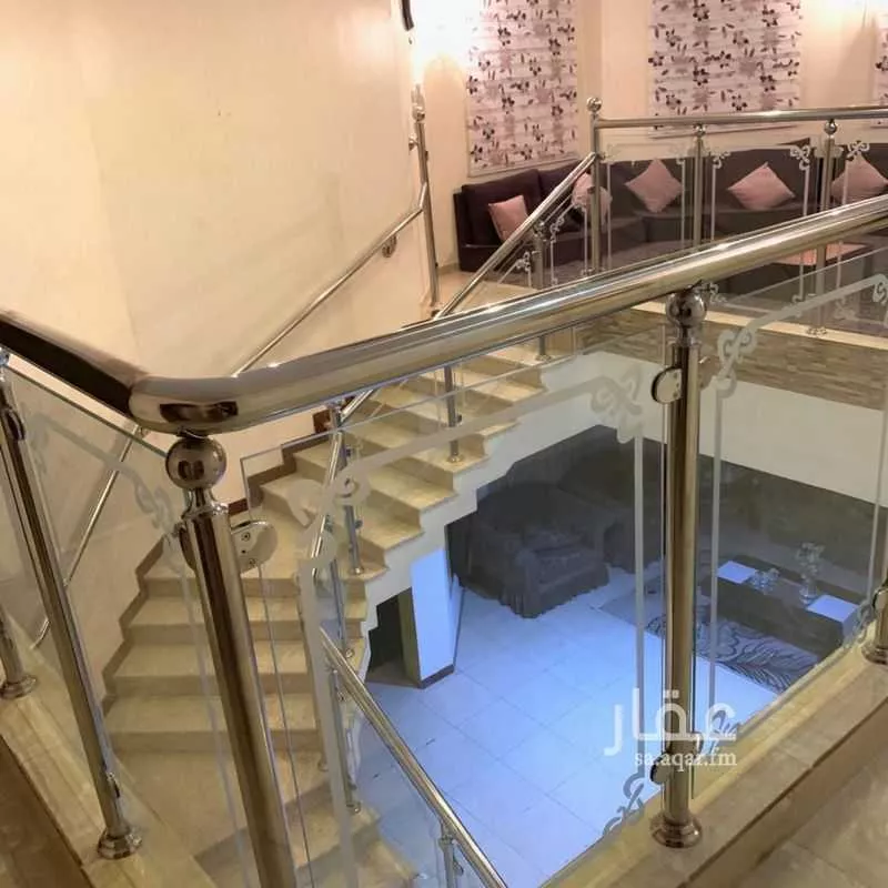 فيلا للإيجار في شارع محمد عبدالله القاضي ، حي القادسية ، عنيزة ، عنيزة 1 صورة