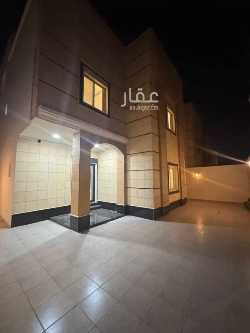فيلا للبيع في شارع الديوانيه, حي الشعلة, مدينة الدمام, المنطقة الشرقية 1 صورة