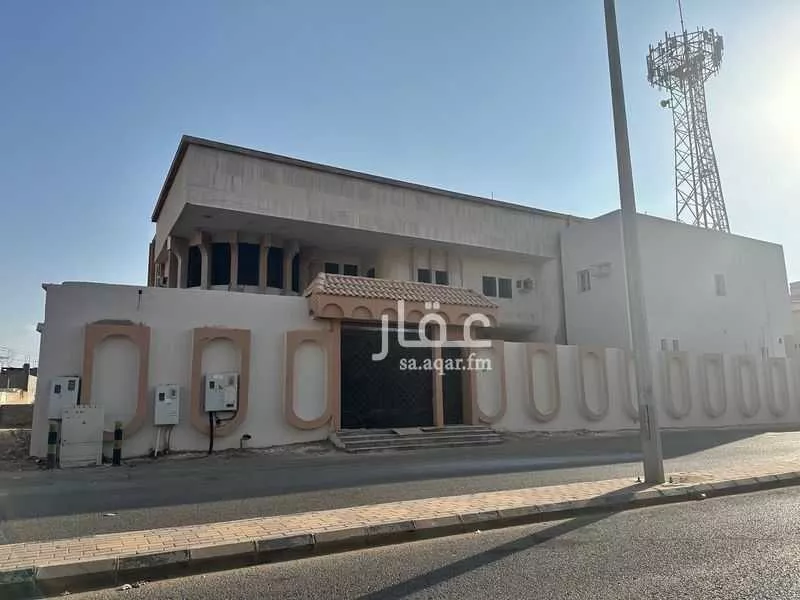 فيلا للبيع في حي حطين, مدينة صامطة, منطقة جازان 1 صورة