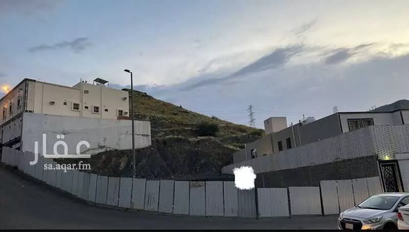 أرض للبيع في شارع البراء بن مالك الأنصاري , حي الأخباب, مدينة امارة منطقة مكة المكرمة - الطائف, منطقة مكة المكرمة 1 صورة