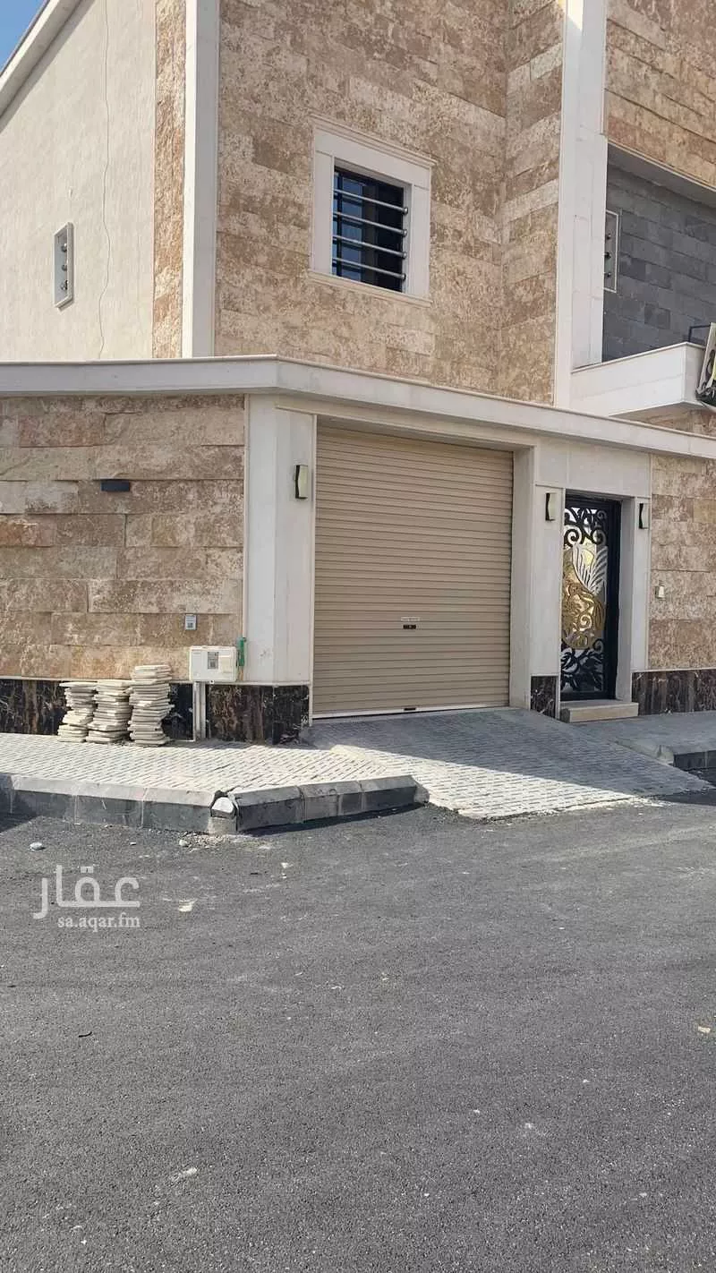 فيلا للبيع في شارع البراك, حي الدار البيضاء, مدينة الرياض, منطقة الرياض 1 صورة