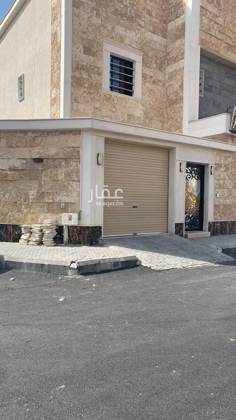 فيلا للبيع في شارع البراك, حي الدار البيضاء, مدينة الرياض, منطقة الرياض 1 صورة