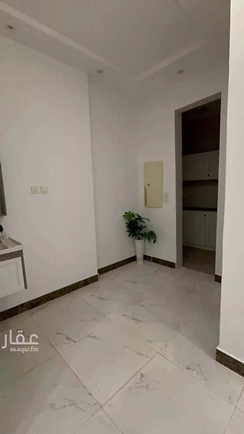 دور للبيع في شارع عبدالمنعم القلعي, حي العارض, مدينة الرياض, منطقة الرياض 1 صورة