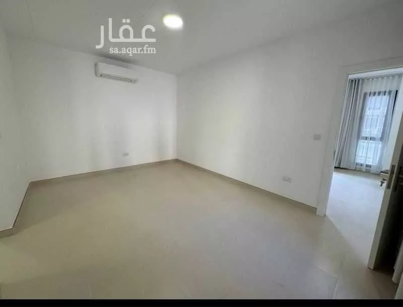 فيلا للبيع في شارع رقم 1005, حي سدرة, مدينة الرياض, منطقة الرياض 1 صورة