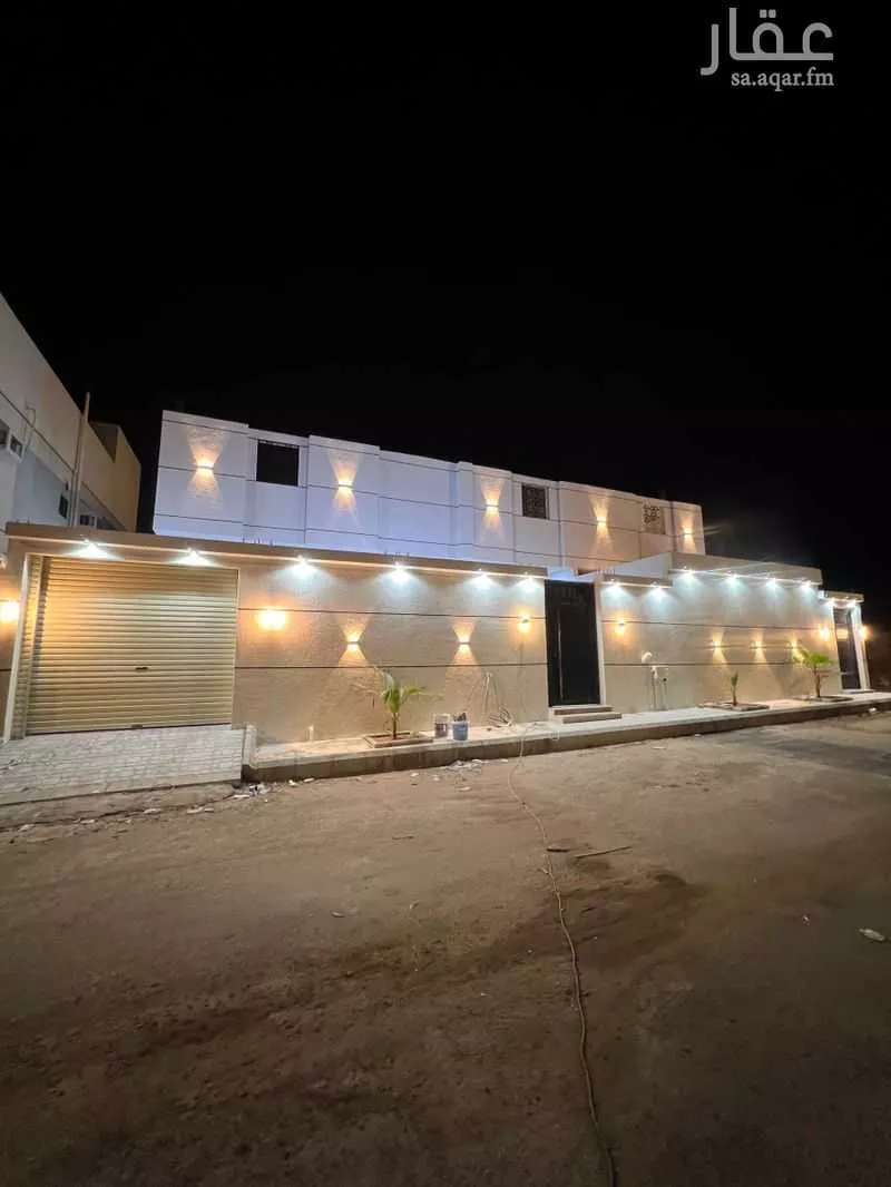 دور للبيع في شارع ازهر بن سنان, حي العزيزية, مدينة المدينه المنوره, منطقة المدينة المنورة 1 صورة