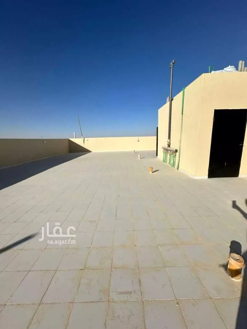 عمارة للإيجار في شارع عيد بن محمد الانصاري, حي ضاحية نمار, مدينة الرياض, منطقة الرياض 1 صورة