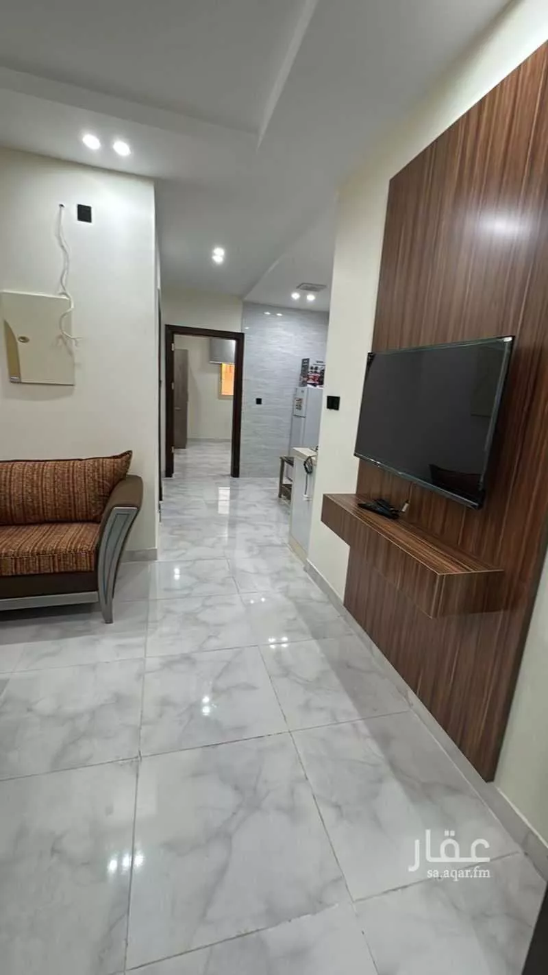 عمارة للإيجار في شارع شارع الدرع العربى, حي غرب الخالدية, مدينة تبوك, منطقة تبوك 1 صورة