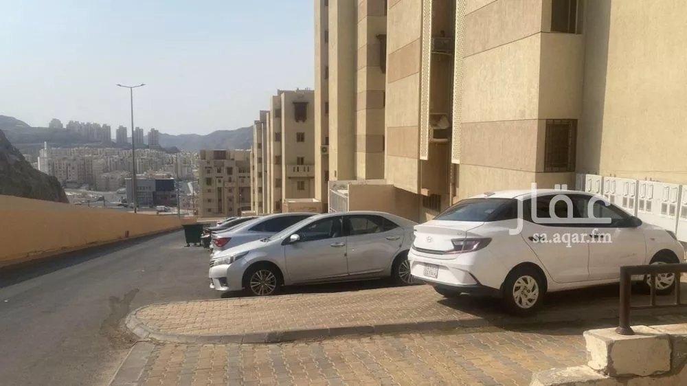 شقة للإيجار في شارع حريث بن زيد بن ثعلبة الخزرجي رضي الله عنه, حي أم الجود, مدينة مكة المكرمة, منطقة مكة المكرمة 1 صورة