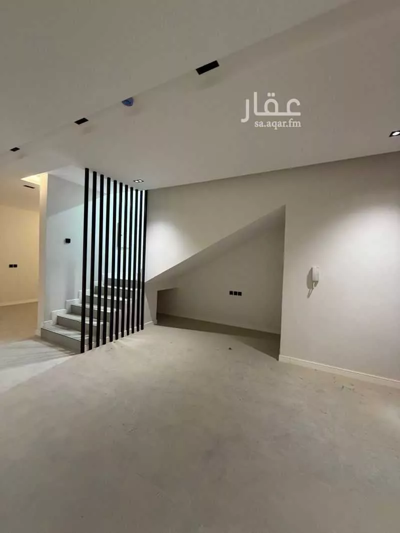 فيلا للإيجار في شارع علي بن أحمد العمري, حي العارض, مدينة الرياض, منطقة الرياض 1 صورة