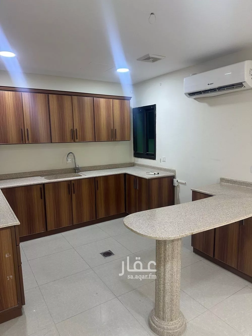 شقة للإيجار في شارع الصندول, حي المنتزة, مدينة الدمام, المنطقة الشرقية 1 صورة