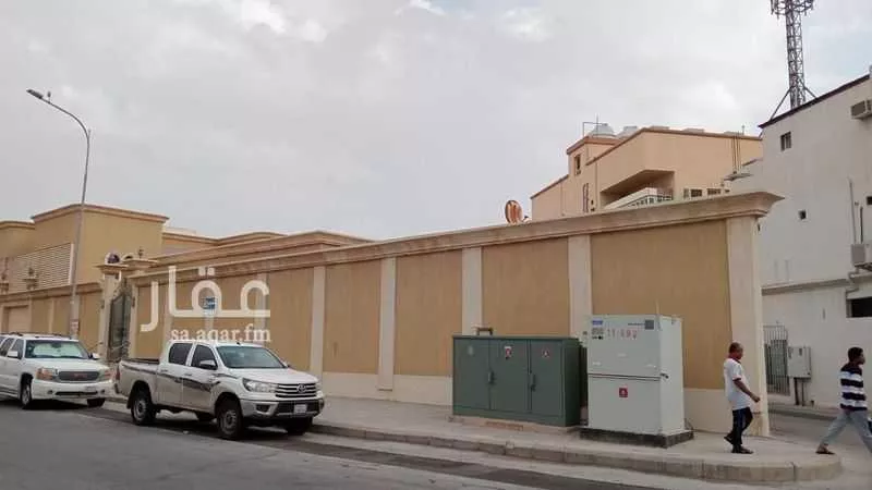 فيلا للبيع في شارع عمر بن الخطاب ، حي المطار ، بقيق ، بقيق 1 صورة