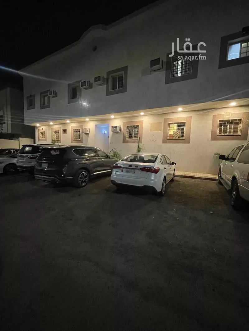 شقة للإيجار في شارع الحجاج الاسود, حي الملك فهد, مدينة المدينة المنورة, منطقة المدينة المنورة 1 صورة