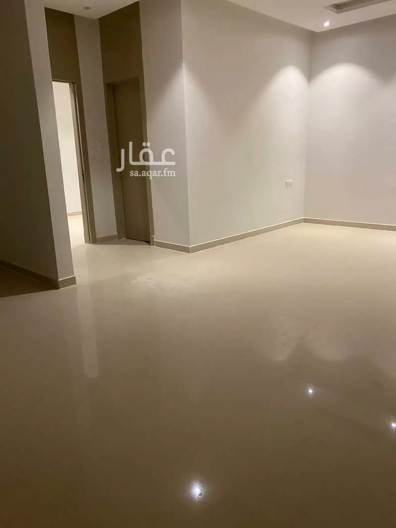 فيلا للإيجار في شارع يوسف الجد ، حي المهدية ، الرياض ، منطقة الرياض 1 صورة