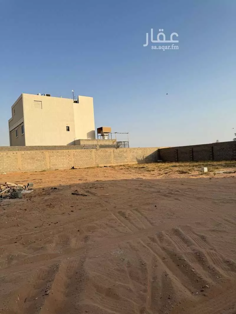 أرض للبيع في حي السالمية, مدينة بريده, منطقة القصيم 1 صورة