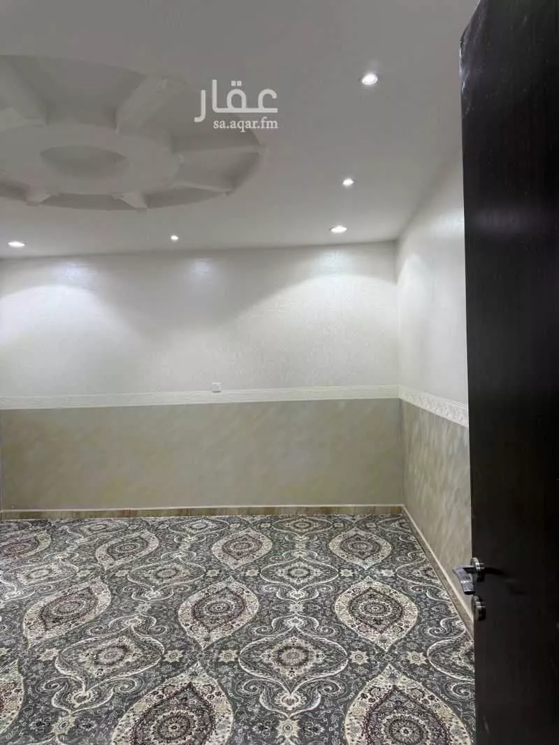 شقة للبيع في شارع غانم الجلودي, حي السالمية, مدينة بريدة, منطقة القصيم 1 صورة