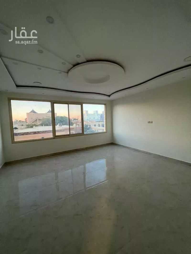 فيلا للبيع في شارع الماس, حي الحزم, مدينة بريدة, منطقة القصيم 1 صورة